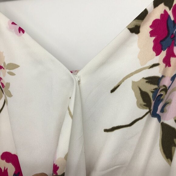 Dynamite White & Fuschia Floral Surplice neck Waist Tie Jumpsuit size S - Picture 11 of 14